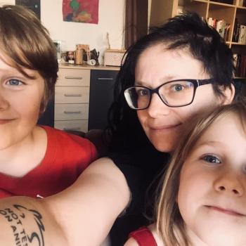 Babysitting job in Munich: babysitting job Lokeye