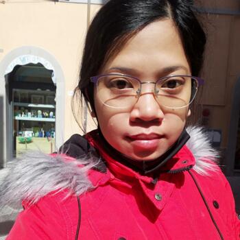 Babysitter in Pisa: Zarah
