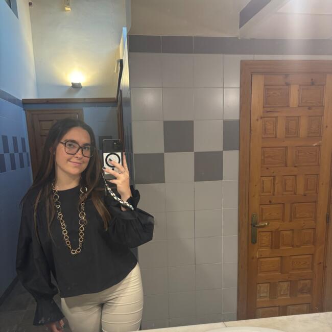 Niñera en Alcoy: Ana