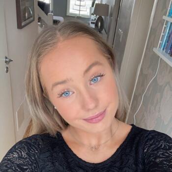 Babysitter in Nyköping: Lisa