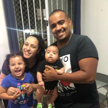 Emprego de babá em São Paulo: emprego de babá Victor