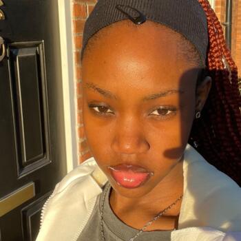 Babysitter in Chesterfield: Shanice