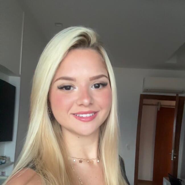 Babysitter in Rio de Janeiro: Júlia