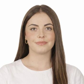 Niñera Granada: María