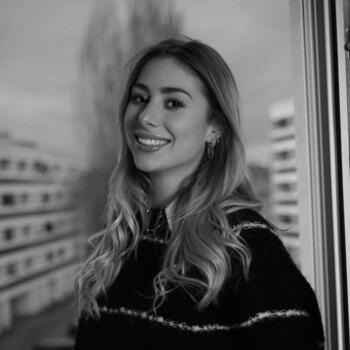 Babysitter in Bordeaux: Garance