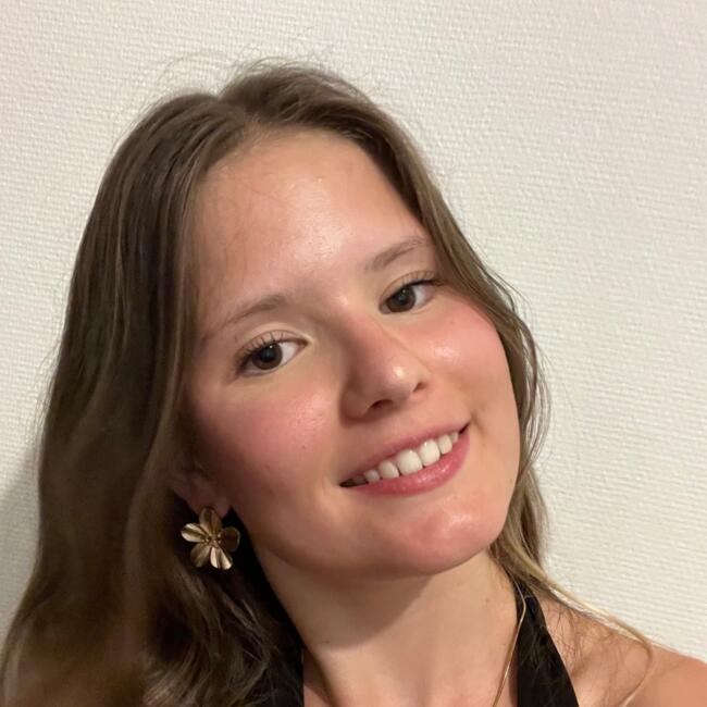 Babysitter in Lyon: Ilona