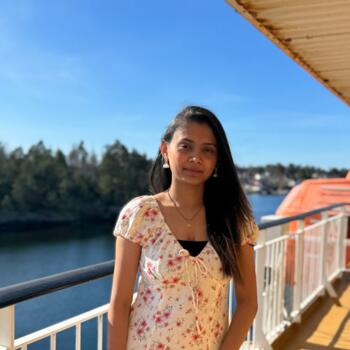 Lastenhoitaja Turku: Khushi