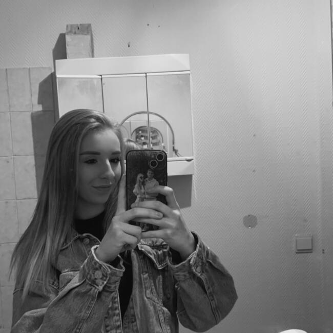 Babysitter in Olen: Hanne