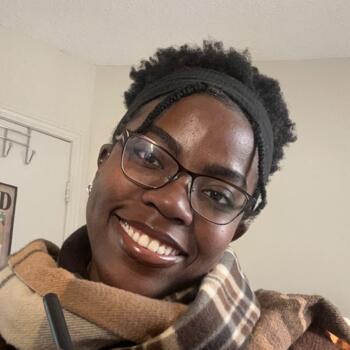Baby-sitter in Richmond Hill: Tamara