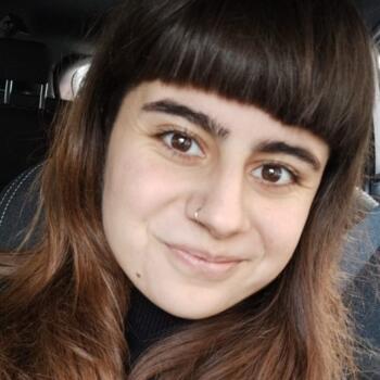 Babysitter in Donostia / San Sebastian: Ainhize