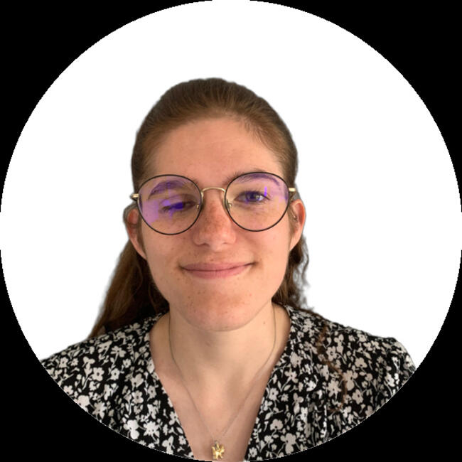 Babysitter in Bénouville: Neela