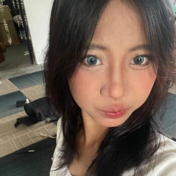 Babysitter Jakarta: Naila