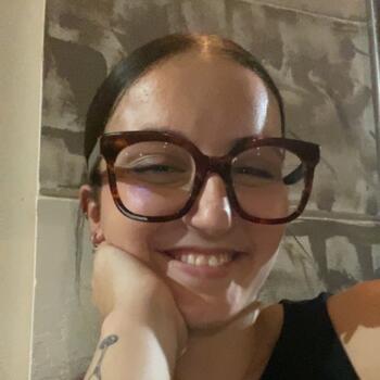 Babysitter in Bordeaux: Zia