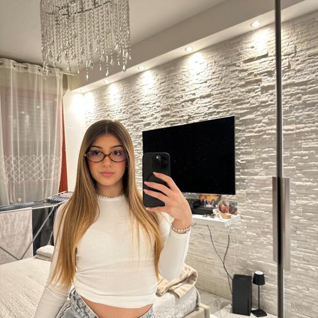 Babysitter in Milan: Alessia