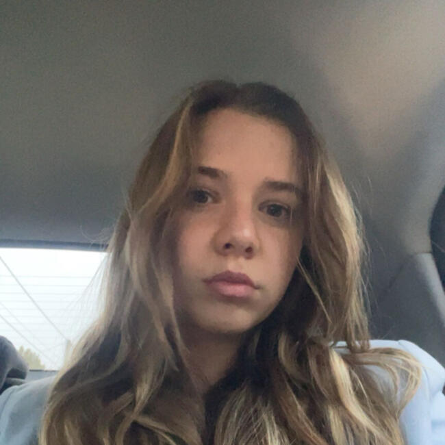 Bébiszitter Szigetszentmiklós területén: Lili