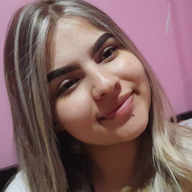 Niñera en Manizales: Camila