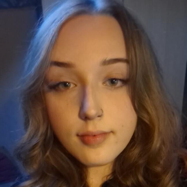 Babysitter in Anderlues: Sherley