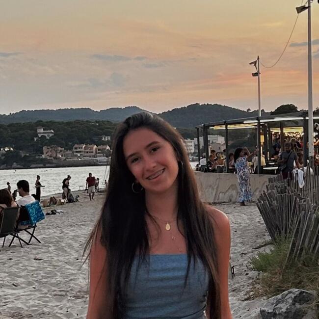 Babysitter in Odos: Astrid