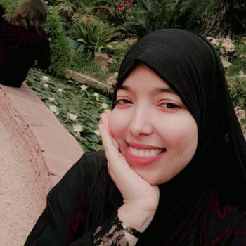 Babysitter in Casablanca: Asmaa