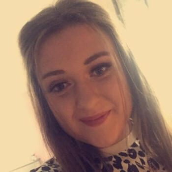Babysitter in Claremorris: Hannah