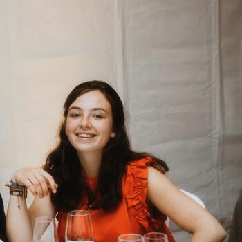 Babysitter in Versailles: Isaure