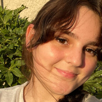 Babysitter in Bury St Edmunds: Kenzie