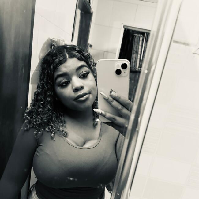 Babysitter in São Paulo: Giovanna