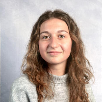 Babysitter in Saint-Arnoult (Calvados): Lucy