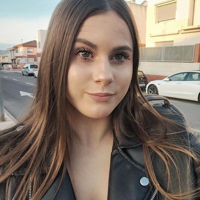 Babysitter in Murcia: Angela