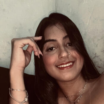 Babysitter Aparecida de Goiânia: Maria