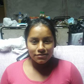 Babysitter Lima: Angela