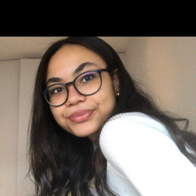 Babysitter a Ginevra: Arancha