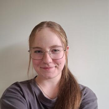 Babysitter in Brisbane: Laura