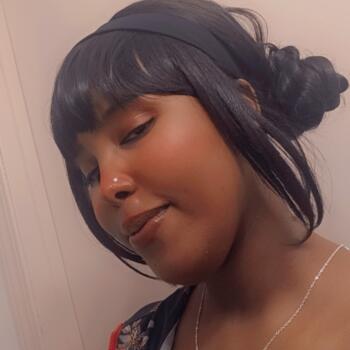 Babysitter Edmonton: Hafsa