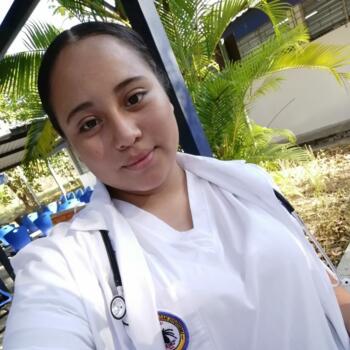 Babysitter Ilopango: Abigail