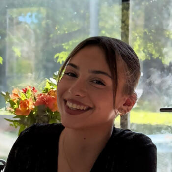 Babysitter in Bordeaux: Coline