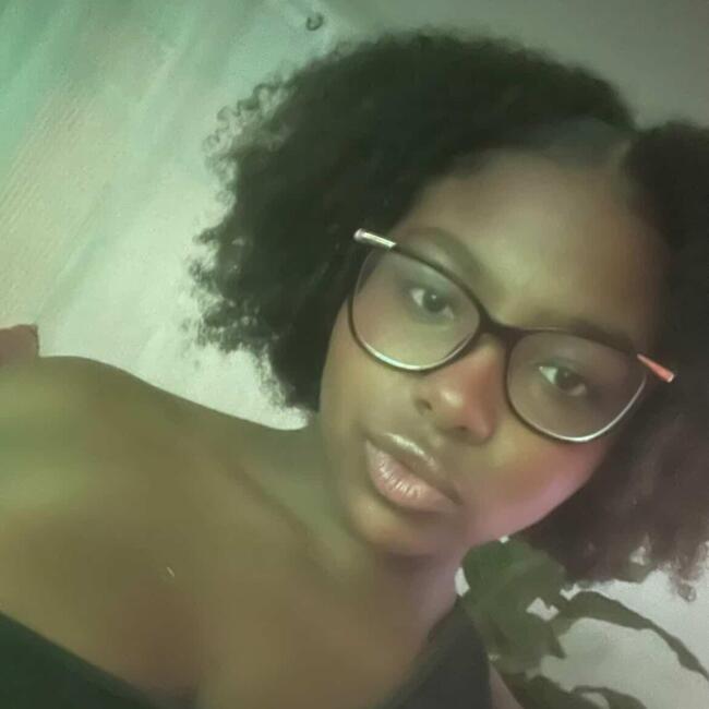 Babysitter in São Paulo: Thaiane