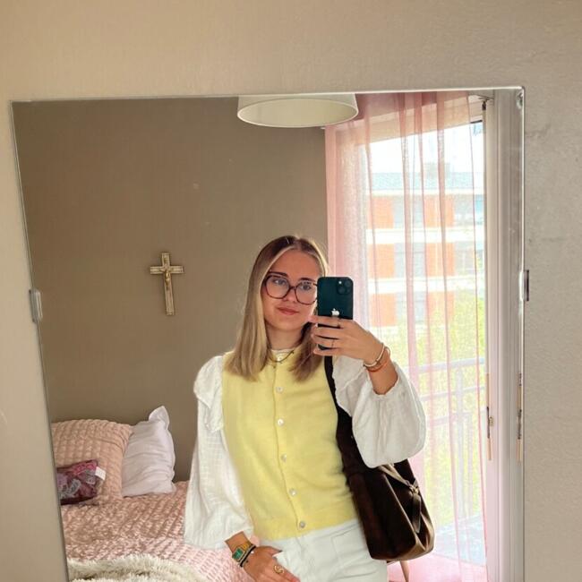 Babysitter in Caen: Laurette