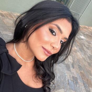 Babysitter São José dos Campos: Julia