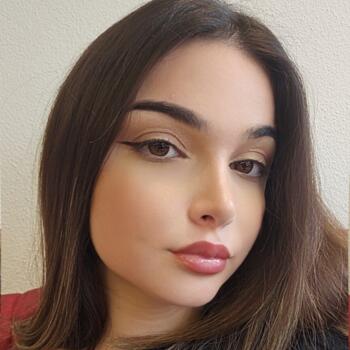 Bebisiterka u Beograd: Könül