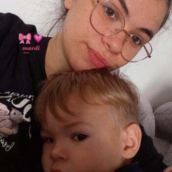 Nanny in Huriel: Laura