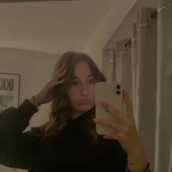 Babysitter in Trélazé: Léa