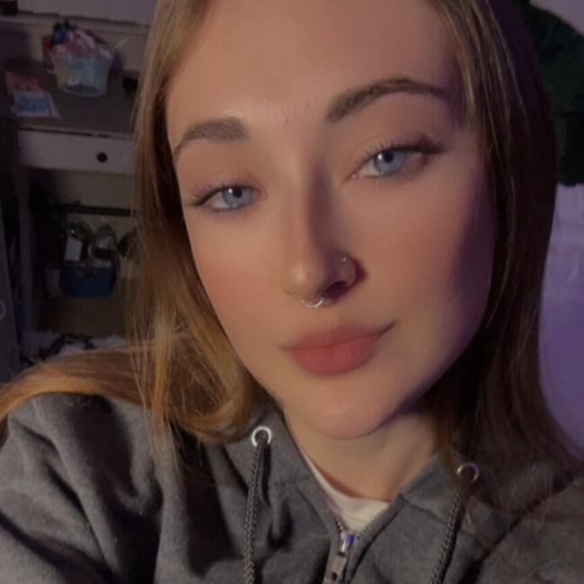 Babysitter in Ocala: Aisia