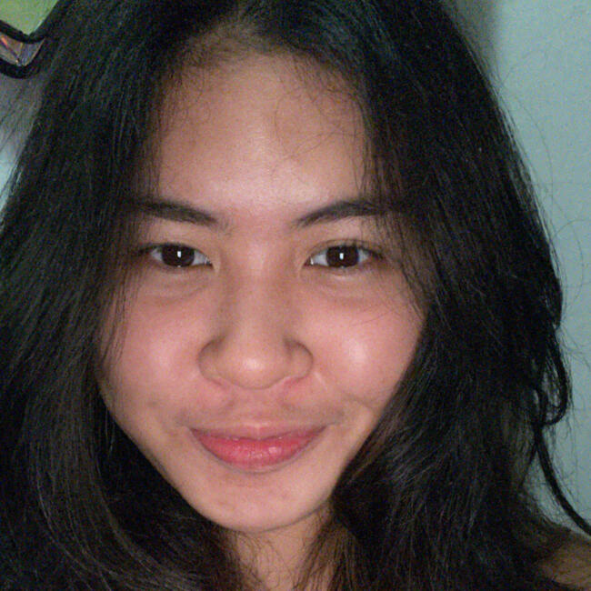 Babysitter in Singapore: Loise