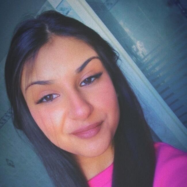 Baby-sitter à Châtellerault: Lenka