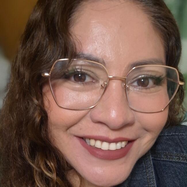 Canguro en Hospitalet de Llobregat: María Elena