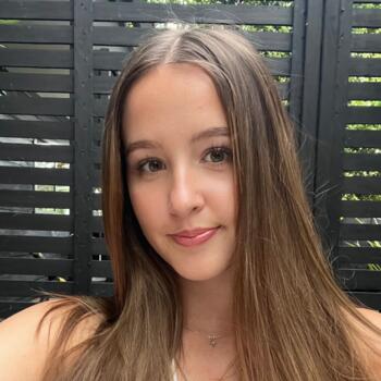 Babysitter in Auckland: Jessie