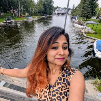 Emploi de nounous à Pickering: job de garde d'enfants SUSHMITHA