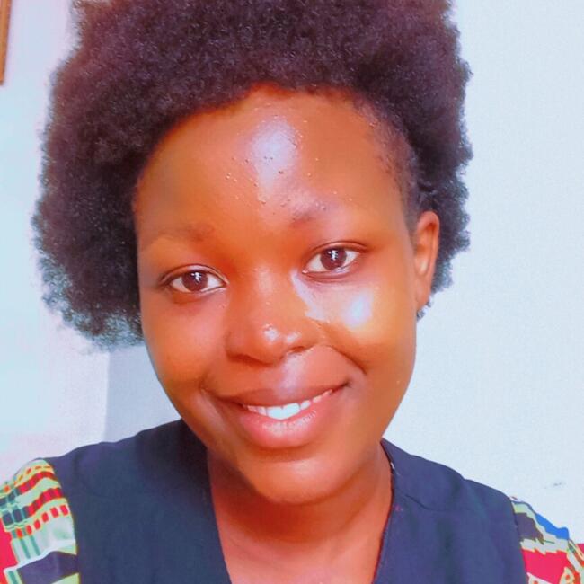 Babysitter in Kampala: Ropheka