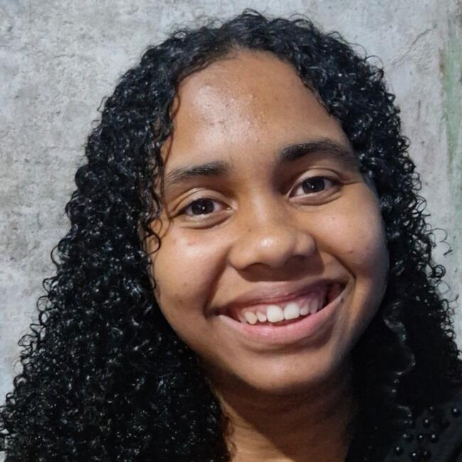 Babysitter in Ferraz de Vasconcelos: Ester